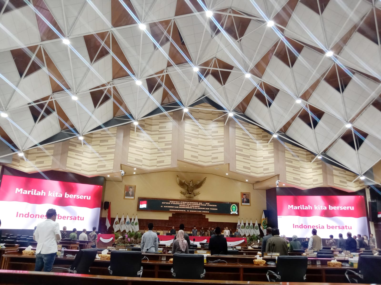 Suasana rapat paripurna ke-23 DPRD Kaltim, di gedung B DPRD Kaltim. (Foto: Intan Komalasari).