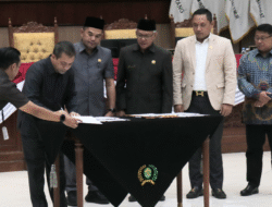 DPRD Kaltim dan Gubernur Tandatangani Kesepakatan Perubahan KUA dan PPAS APBD 2023