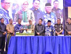 Hasanuddin Mas’ud Hadiri Perayaan Hari Ulang Tahun (HUT) ke-58 Bankaltimtara