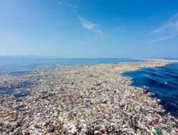 Baharuddin Muin Minta Masyarakat Manfaatkan Sampah di Perairan sebagai Potensi Perekonomian